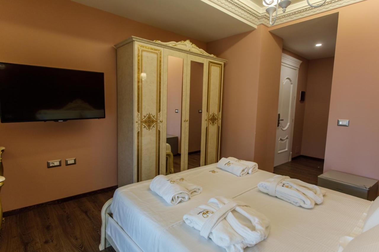 Elite Palace Collak Екстериор снимка
