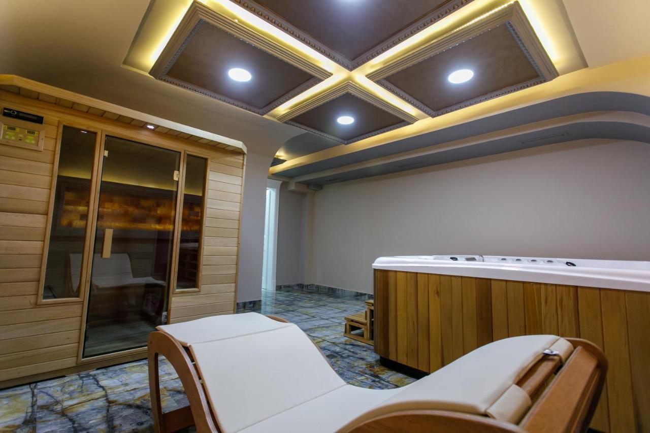 Elite Palace Collak Екстериор снимка